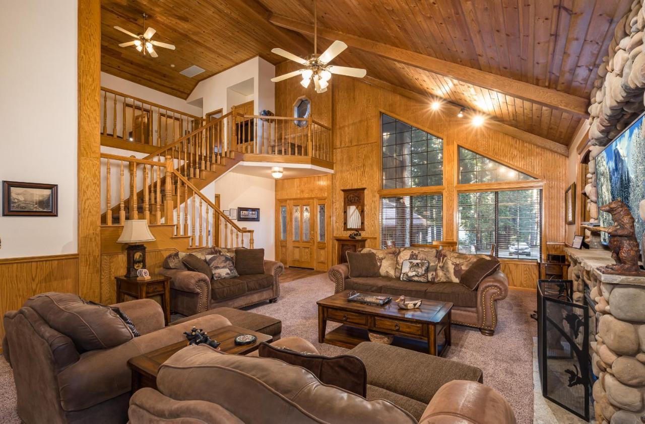 Rock Front Lodge フィッシュ・キャンプ エクステリア 写真